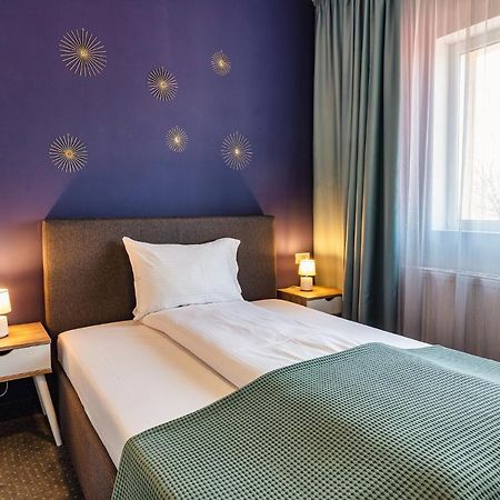 ויקטוריה Saga Rooms מראה חיצוני תמונה