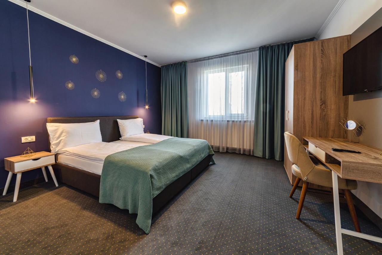 ויקטוריה Saga Rooms מראה חיצוני תמונה